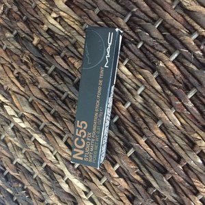 Studio Fix Soft Matte Foundation Stick NC55